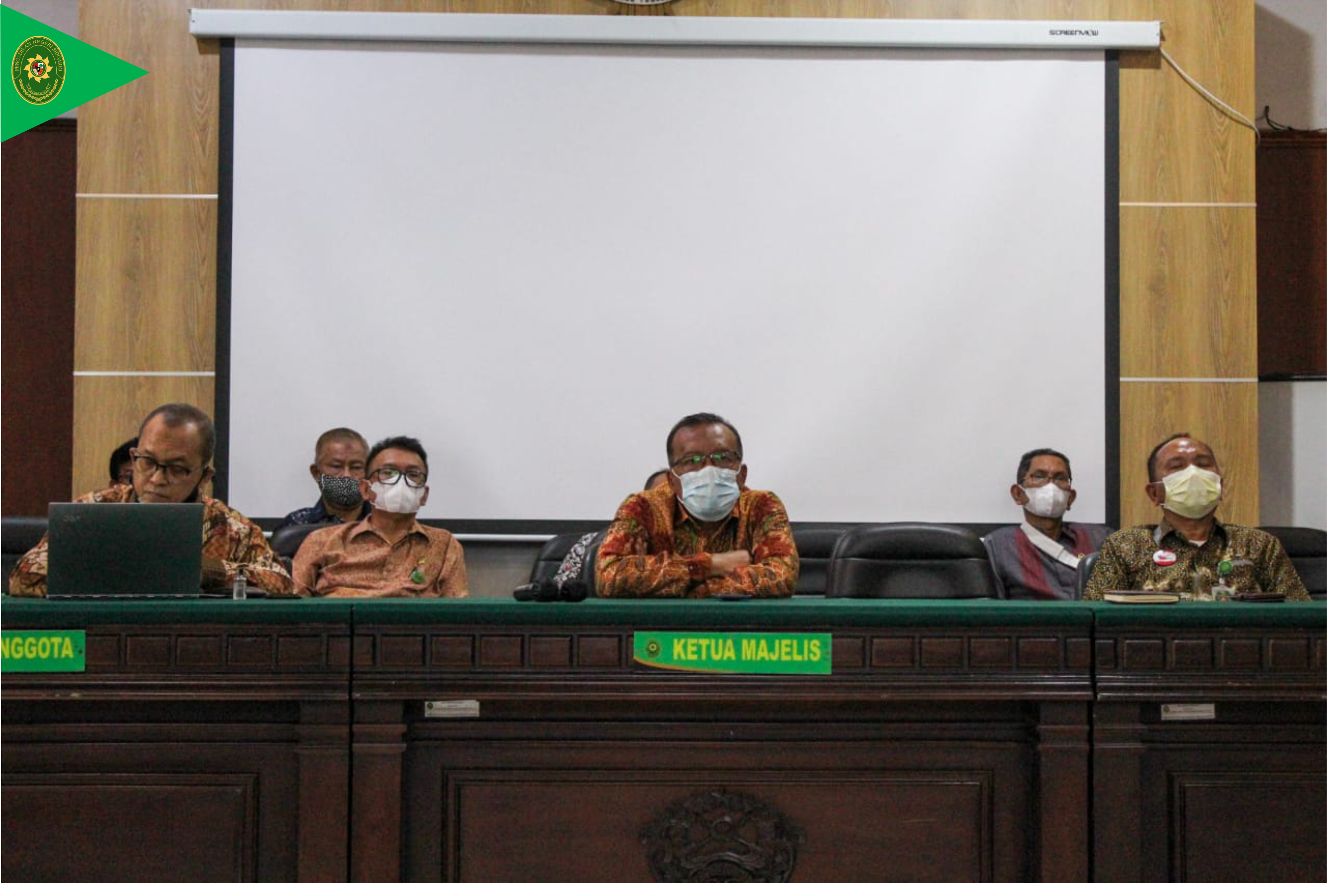 HALAL BI HALAL 1442 H SECARA VIRTUAL DAN PEMBINAAN OLEH PIMPINAN PT SURABAYA